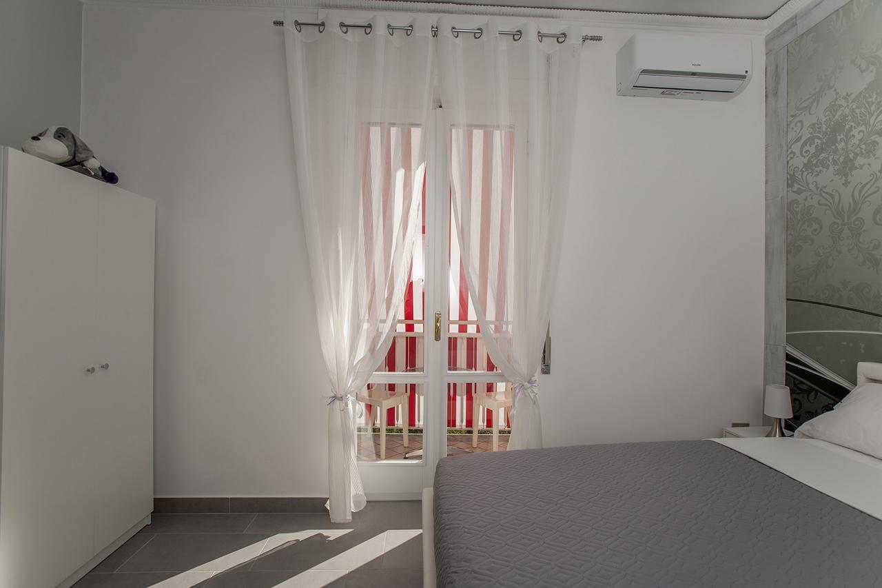 Enjoy Vida Bed and Breakfast Casola di Napoli Buitenkant foto