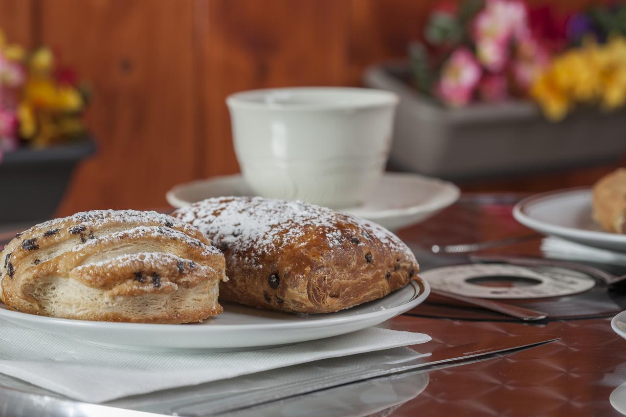 Enjoy Vida Bed and Breakfast Casola di Napoli Buitenkant foto