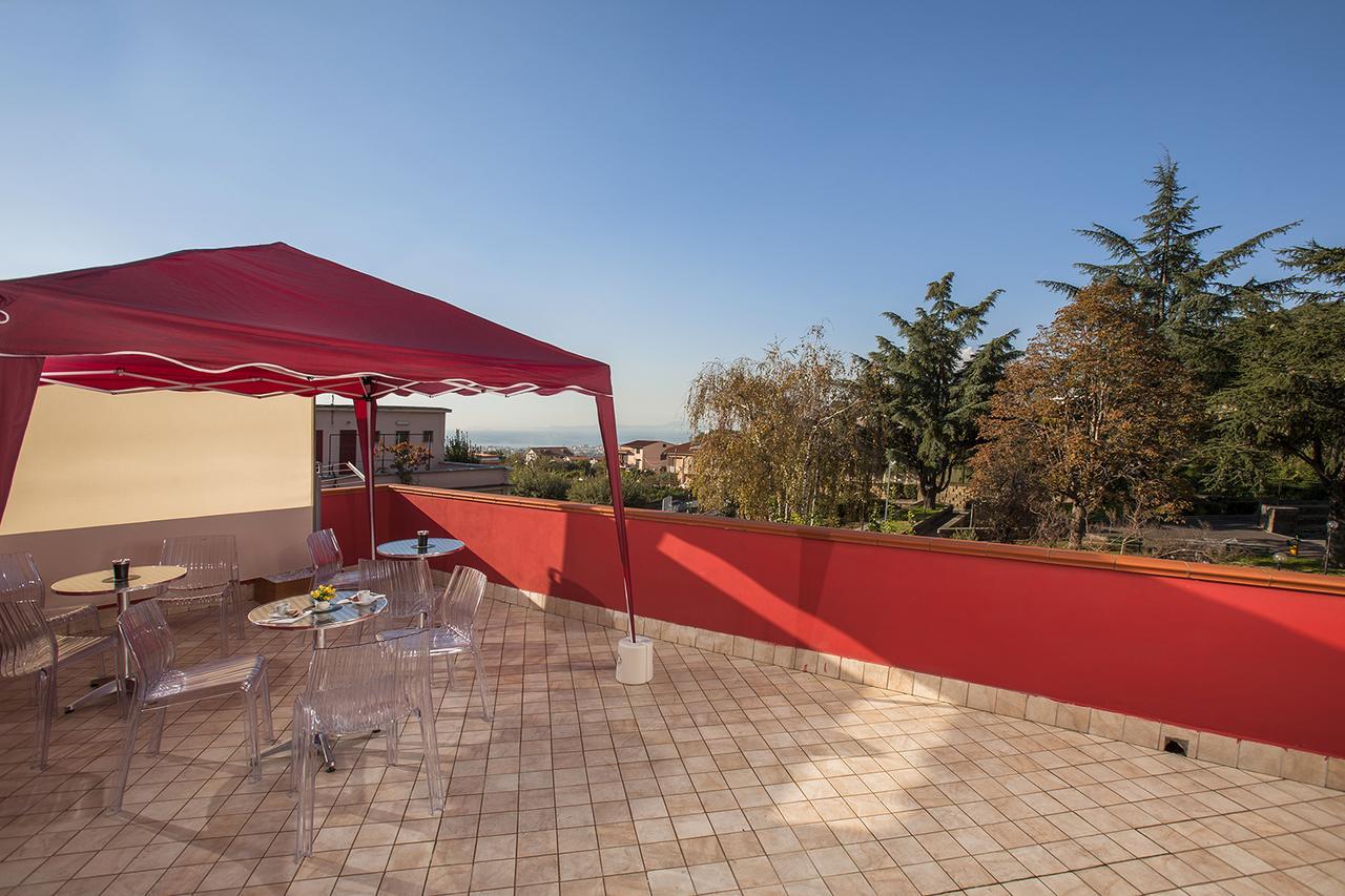 Enjoy Vida Bed and Breakfast Casola di Napoli Buitenkant foto