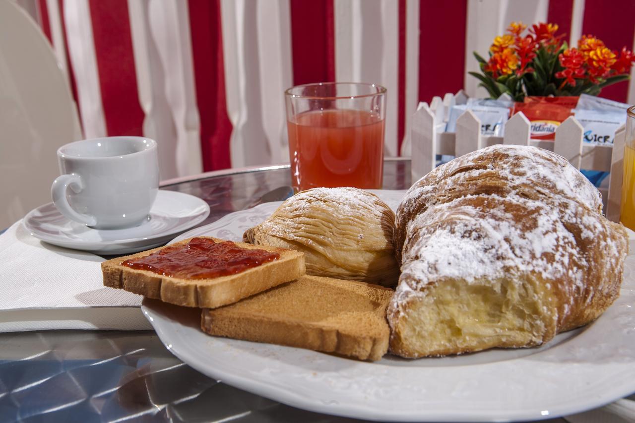 Enjoy Vida Bed and Breakfast Casola di Napoli Buitenkant foto