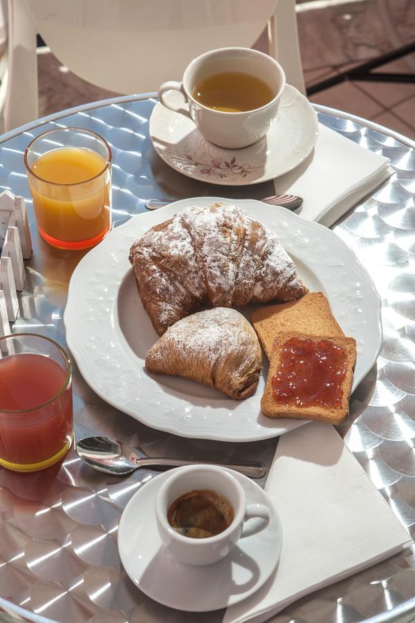 Enjoy Vida Bed and Breakfast Casola di Napoli Buitenkant foto